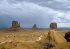 Monument Valley 12