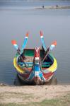 Myanmar, Mandalay, Amarapura, Taungthaman lake