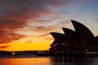 Australia, New South Wales, Sydney Opera House at Dawn