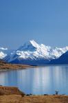 Aoraki Mount Cook and Lake Pukaki, Mackenzie Country, South Canterbury, South Island, New Zealand