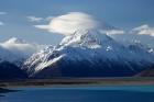 Aoraki Mount Cook and Lake Pukaki, Mackenzie Country, South Canterbury, South Island, New Zealand