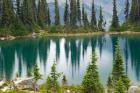 British Columbia, Revelstoke NP, Lake Eva, Mountains