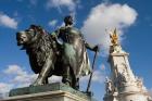 Statue Detail of Queen Victoria Memorial, Buckingham Palace, London, England