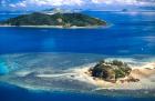 Wading Island and Castaway Island, Fiji