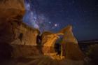 Metate Arch back