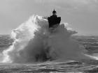 Phare du Four lors d' une Tempete