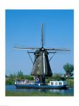 Windmill and Canal Tour Boat, Kinderdijk, Netherlands