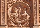 Salamanca, Salamanca Province, Spain. Medallion of the Catholic Monarchs, Ferdinand and Isabella, on the 16th century Plateresque entrance to the Escuelas Mayores or University building.