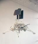 Engineering model of the Surveyor lunar exploration vehicle (photo)