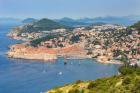 View of the old city and port, Dubrovnik, Croatia (photo)