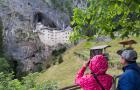 Predjama Castle, Slovenia (photo)