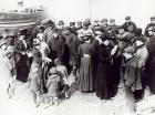 Suffragettes in Hastings, 1908 (b/w photo)