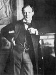 Winston Spencer Churchill in 1904 (b/w photo)