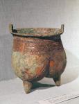 Ritual 'li' vessel with lobed body and ornament of k'uei dragons, from Pai-Chia-Chuang, Zhengzhou, Henan, Shang Dynasty, 16th-15th century BC (bronze)