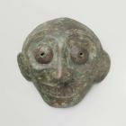 Chinese bronze mask, c.1100-800 BC (bronze)