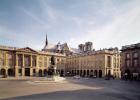 View of the south side of the Place Royale (photo)