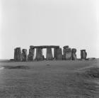 Stonehenge (b/w photo)