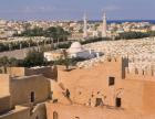 Bourguiba Mosque and cemetery seen from the Ribat (photo)