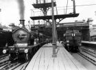 Platforms at Charing Cross Station, 1913 (b/w photo)