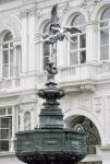 Eros, Piccadilly Circus (photo)