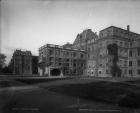 Vassar College, Poughkeepsie, New York, c.1904 (b/w photo)