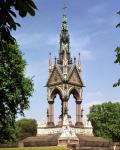 The Albert Memorial from the Albert Hall (photo)