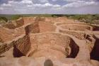 View of Pueblo Indian Kivas, built 11th-14th century (photo) (see also 229299)