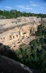 Pueblo Indian cliff dwellings, built 11th-14th century (photo)