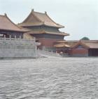 Double-eaved pavilion and marble terrace, Ming Dynasty (photo)