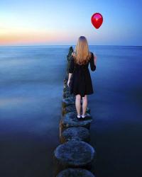 A Girl And Red Balloon | Obraz na stenu
