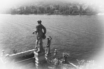 Overlooking Water BW | Obraz na stenu