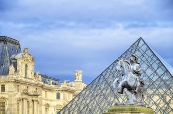 Louvre Palace And Pyramid III | Obraz na stenu