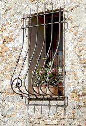 Ornate Window Grill Cetona | Obraz na stenu