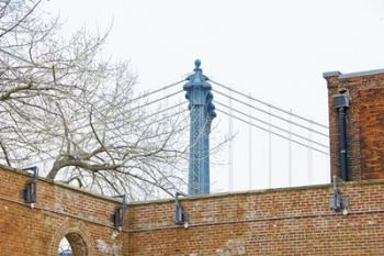 Manhattan Bridge and Brick Wall | Obraz na stenu