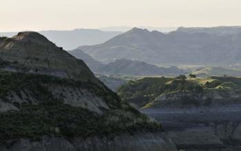 Misty Mountains And Greenery | Obraz na stenu