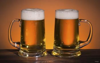 Beer Mug Duo On Bar | Obraz na stenu