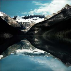 Blue Morning Lake Louise Canada | Obraz na stenu