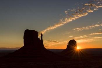 First Light on the Mittens | Obraz na stenu