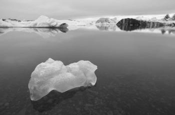 Iceberg 2 B&W | Obraz na stenu