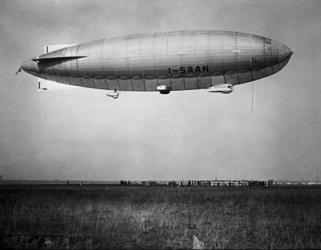 Amundsen (blimp) | Obraz na stenu