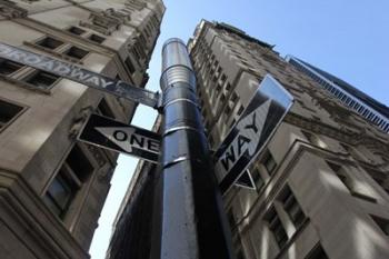 NYC Lower Broadway Looking Up | Obraz na stenu