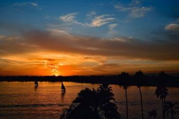 Falukas and sightseers, Nile River, Luxor, ancient Thebes | Obraz na stenu