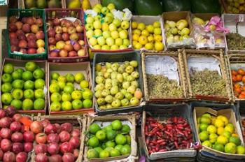 Fruit for sale in the Market Place, Luxor, Egypt | Obraz na stenu