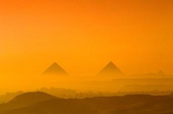 Pyramids at Giza, Khafre, Menkaure, Giza Plateau, Egypt | Obraz na stenu
