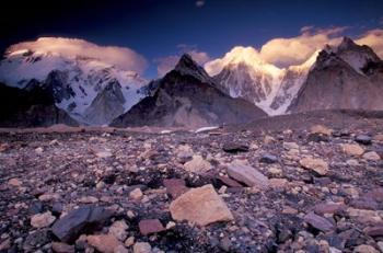 Broad and Gasherbrun Peaks, Karakoram Range, Pakistan | Obraz na stenu