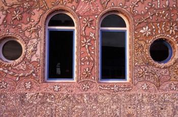 Inlaid Shells Adorn Restaurant Walls, Morocco | Obraz na stenu