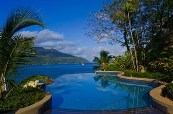Pool at Northolme Resort, Seychelles, Africa | Obraz na stenu