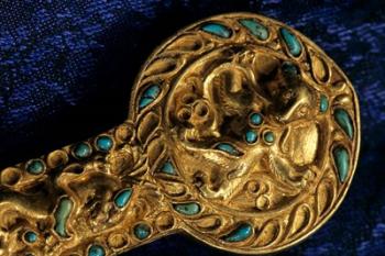 Detail of Dagger, Gold Artifacts from Tillya Tepe Find, Burial 4, Six Tombs of Bactrian Nomads | Obraz na stenu