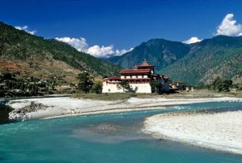 Bhutan, Punaka, Mo Chhu, Punaka Dzong, Monastery | Obraz na stenu