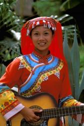 Ethnic Dancer Playing Guitar, Kunming, Yunnan Province, China | Obraz na stenu